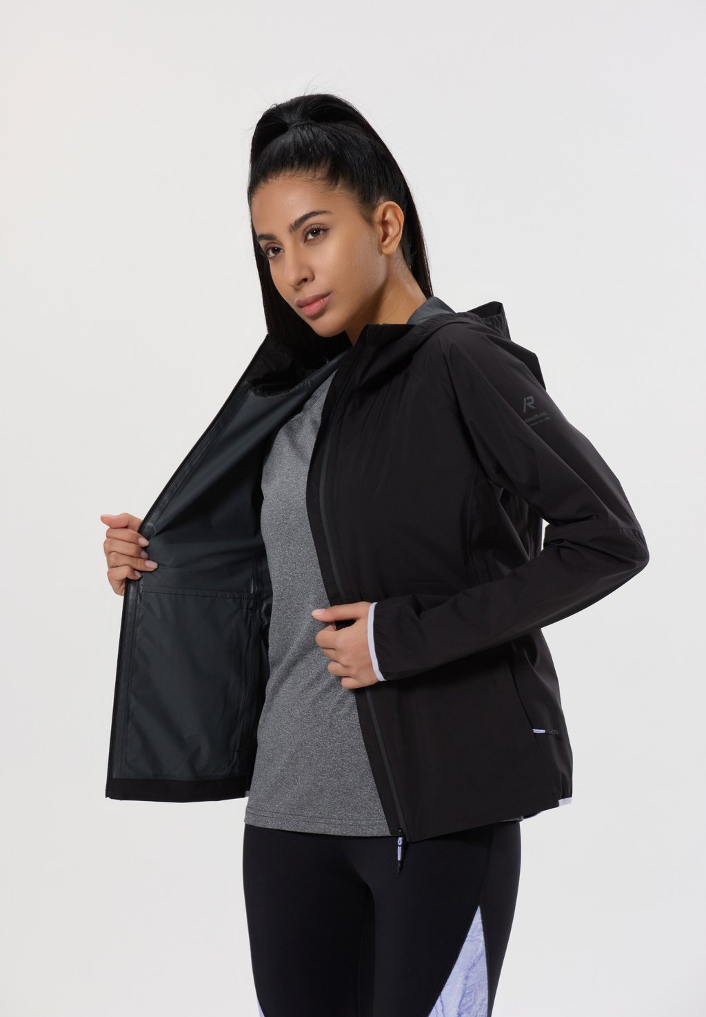 Тренировочная куртка MORBY Rukka, черный
Тренировочная куртка MORBY Rukka, черный