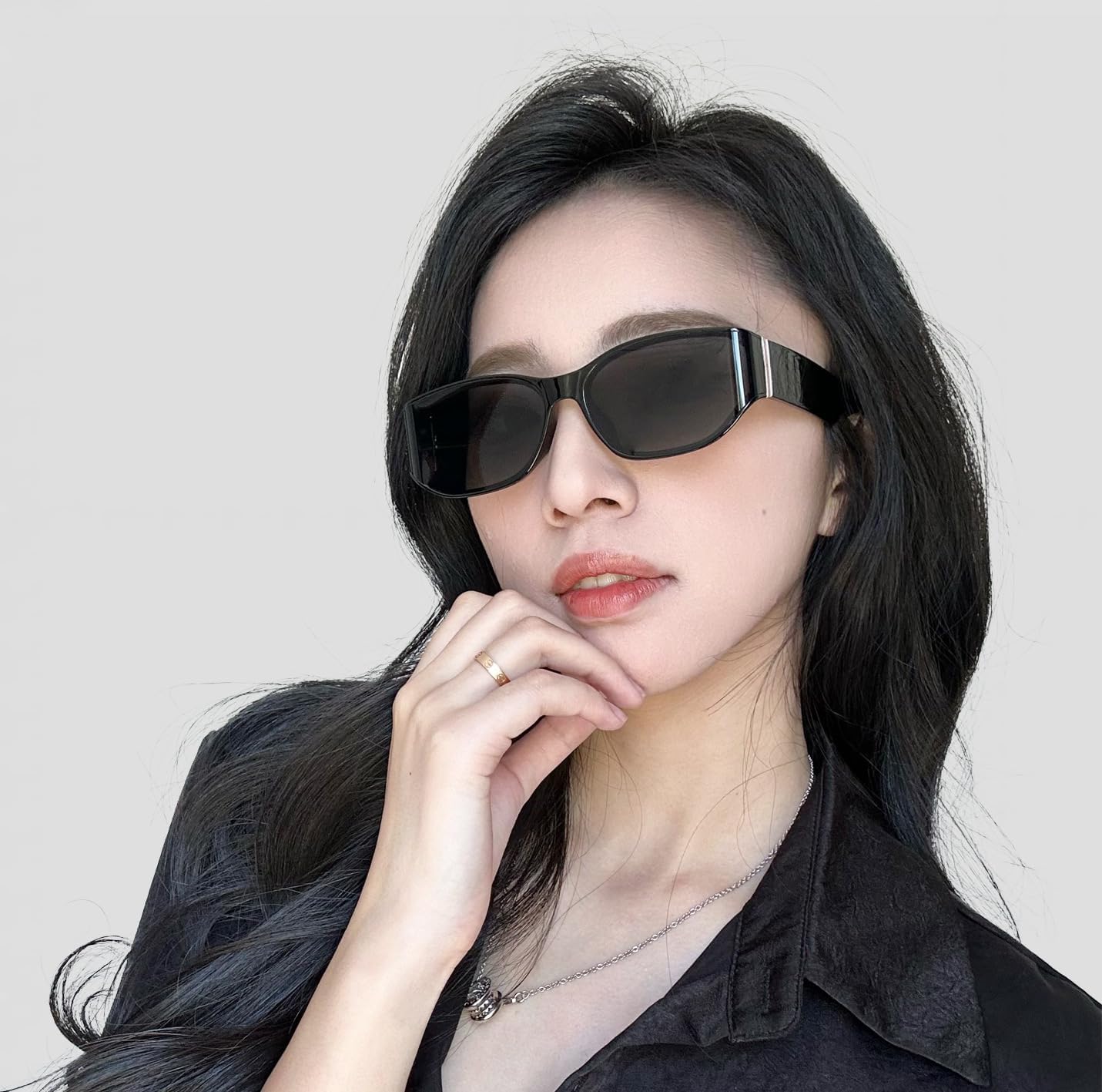 Солнцезащитные очки Bullabulling в стиле ретро с изогнутыми зеркальными линзами, модель «кошачий глаз», для женщин и мужчин, защита от ультрафиолета UV400, узкая посадка, Black/Gray Lens
Солнцезащитные очки Bullabulling в стиле ретро с изогнутыми зеркальными линзами, модель «кошачий глаз», для женщин и мужчин, защита от ультрафиолета UV400, узкая посадка, Black/Gray Lens