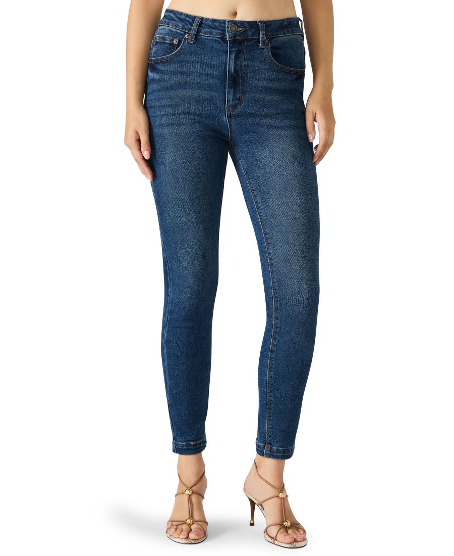 Женские джинсы Lona с высокой посадкой Steve Madden, Midnight Blue
Женские джинсы Lona с высокой посадкой Steve Madden, Midnight Blue