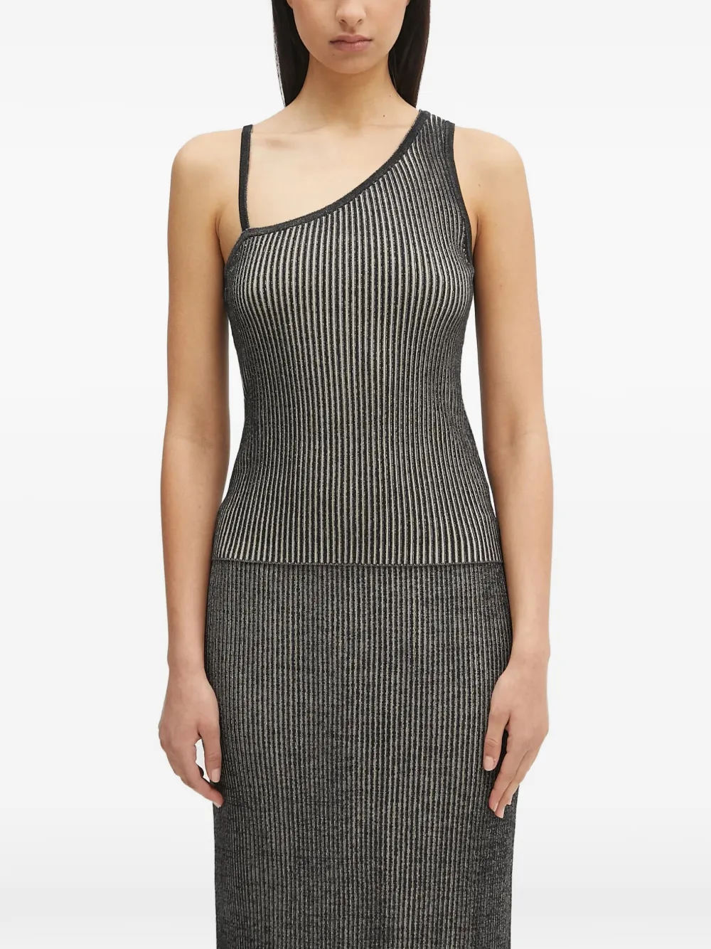 Топ в полоску на одно плечо Samsoe Samsoe, серый
Топ в полоску на одно плечо Samsoe Samsoe, серый