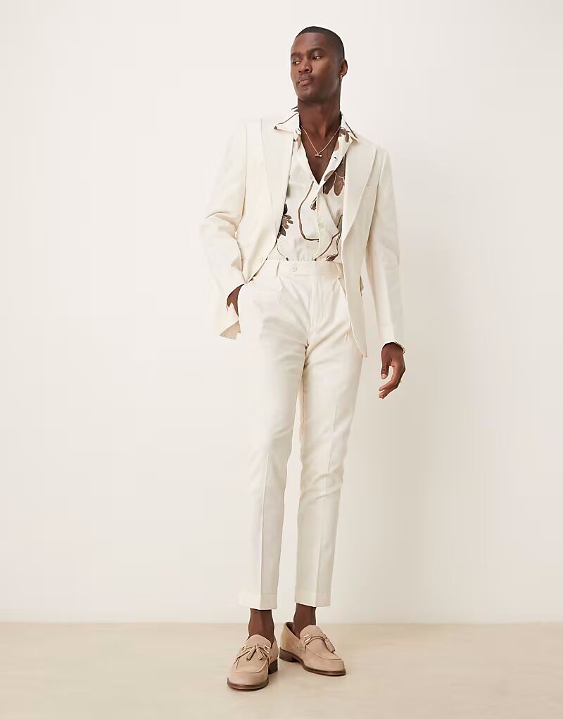 Узкие брюки-чинос из льняной смеси кремового цвета Asos Design
Узкие брюки-чинос из льняной смеси кремового цвета Asos Design