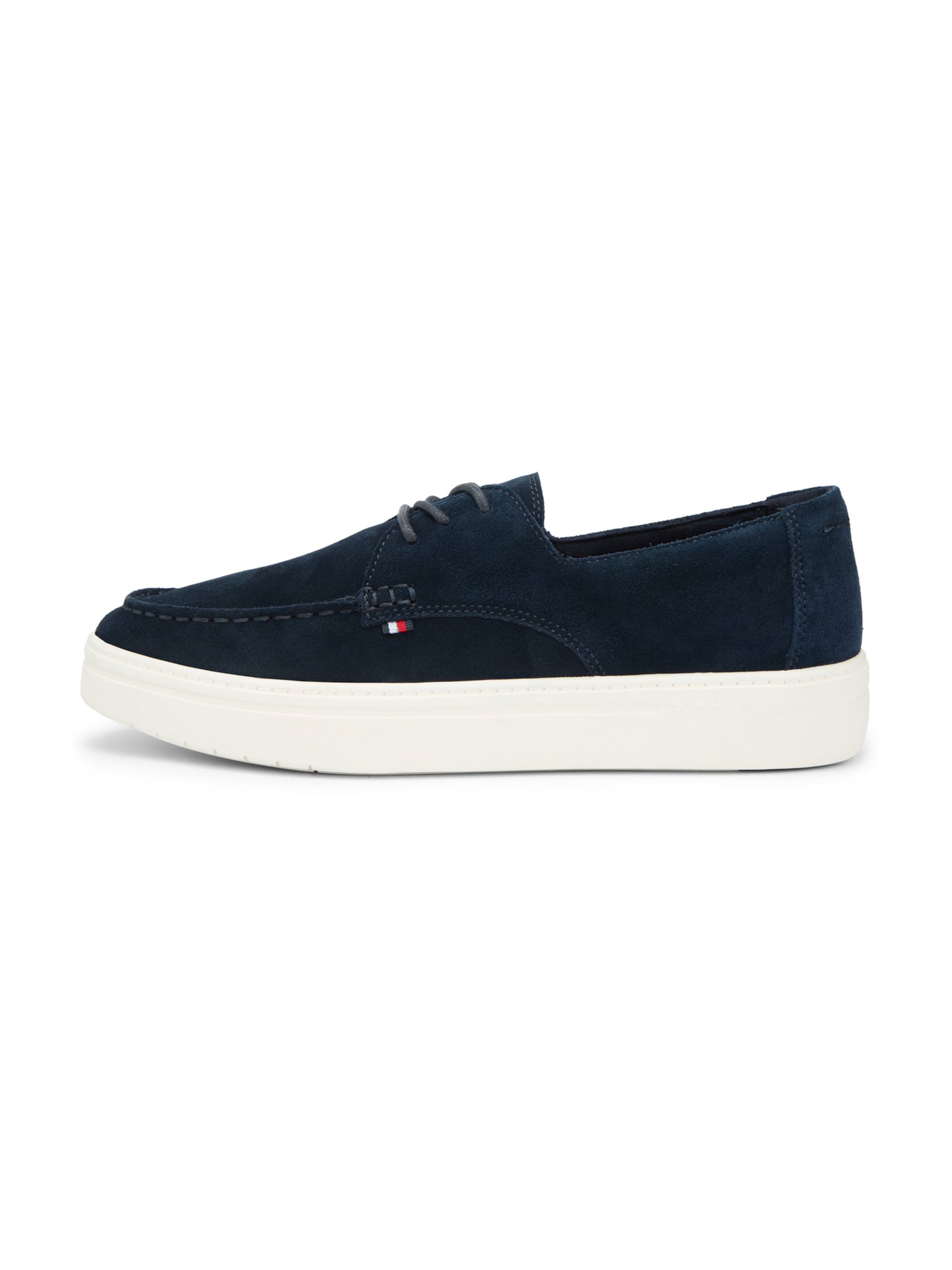 TOMMY HILFIGER Кроссовки в цвете Navy
TOMMY HILFIGER Кроссовки в цвете Navy