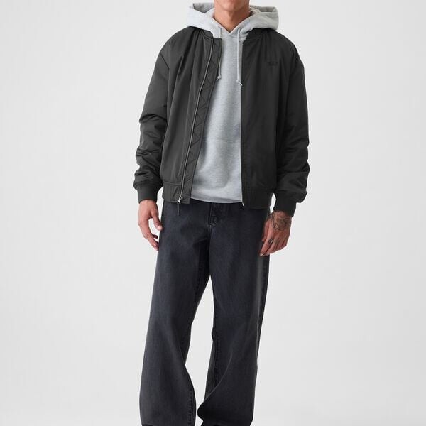 Куртка-Бомбер на молнии из нейлона Gap, черный
Куртка-Бомбер на молнии из нейлона Gap, черный