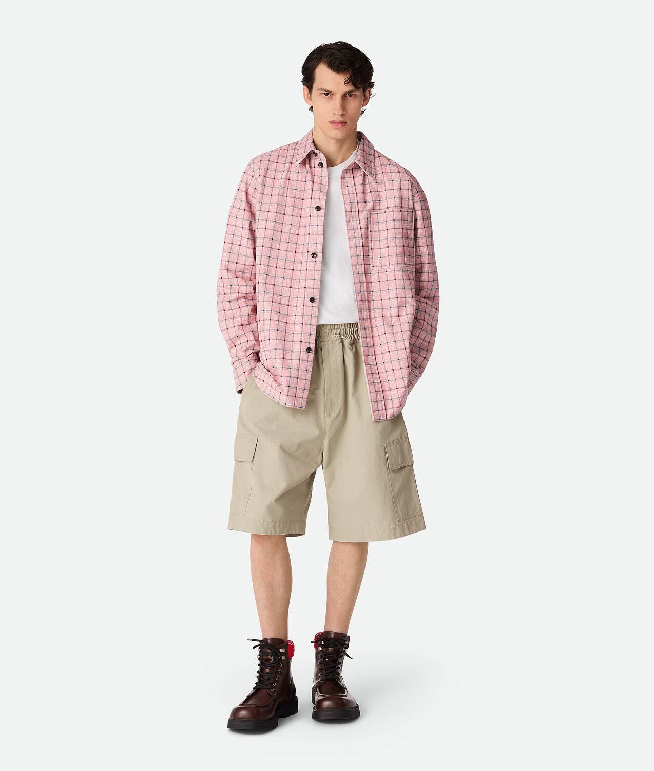 Technical cotton cargo shorts BOTTEGA VENETA, сахара
Technical cotton cargo shorts BOTTEGA VENETA, сахара