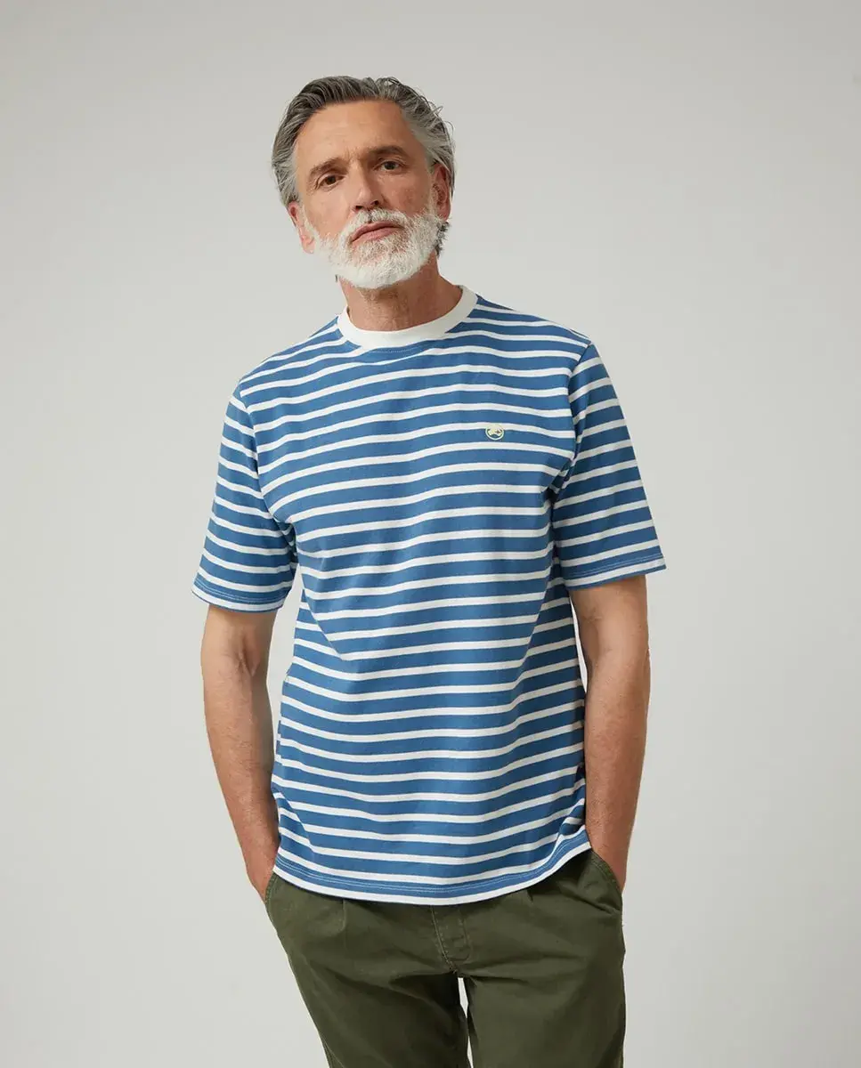 Мужская футболка с коротким рукавом и логотипом на боку Altonadock, синий
Мужская футболка с коротким рукавом и логотипом на боку Altonadock, синий