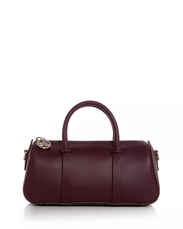 Небольшая кожаная сумка для боулинга на весь день Longchamp, красный
Небольшая кожаная сумка для боулинга на весь день Longchamp, красный