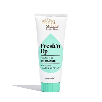 Очищающий гель Fresh'N Up с алоэ вера 150 мл - веганский, Bondi Sands
Очищающий гель Fresh'N Up с алоэ вера 150 мл - веганский, Bondi Sands