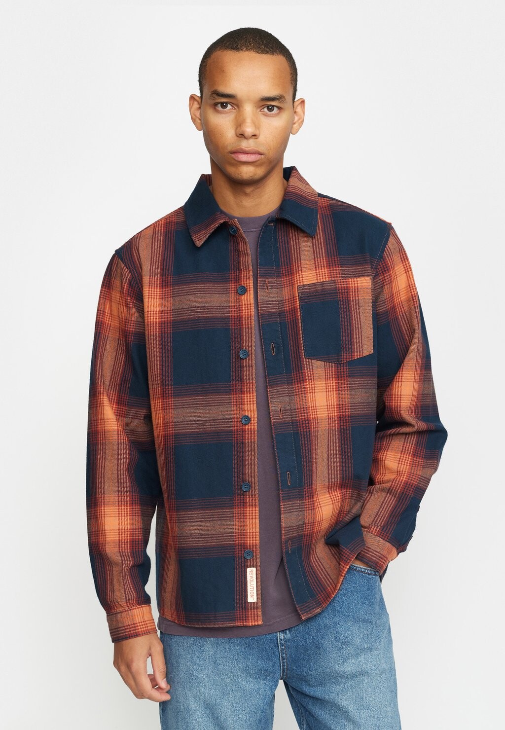 Рубашка REVOLUTION, темно-красный
Рубашка REVOLUTION, темно-красный