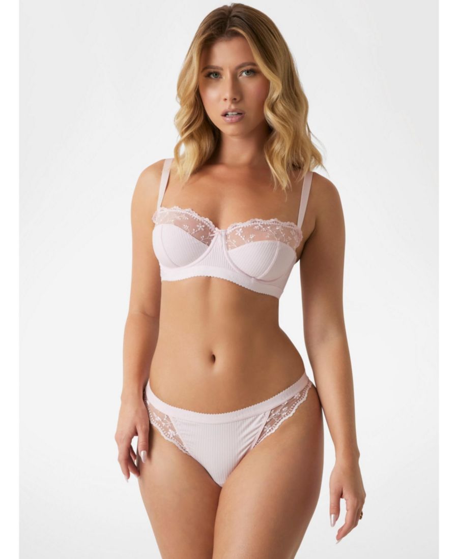 Женский бюстгальтер-балконет Livia GUESS, Monte rosa
Женский бюстгальтер-балконет Livia GUESS, Monte rosa