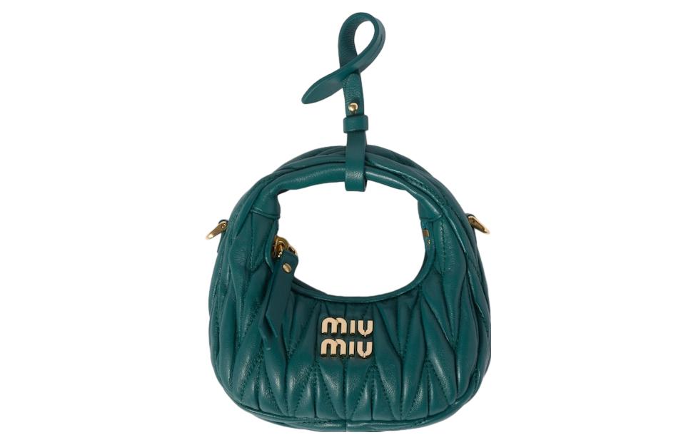 Сумка Wander Series кожаная HOBO, через плечо, кросс-боди мини женская лагунно-голубая MIU MIU
Сумка Wander Series кожаная HOBO, через плечо, кросс-боди мини женская лагунно-голубая MIU MIU