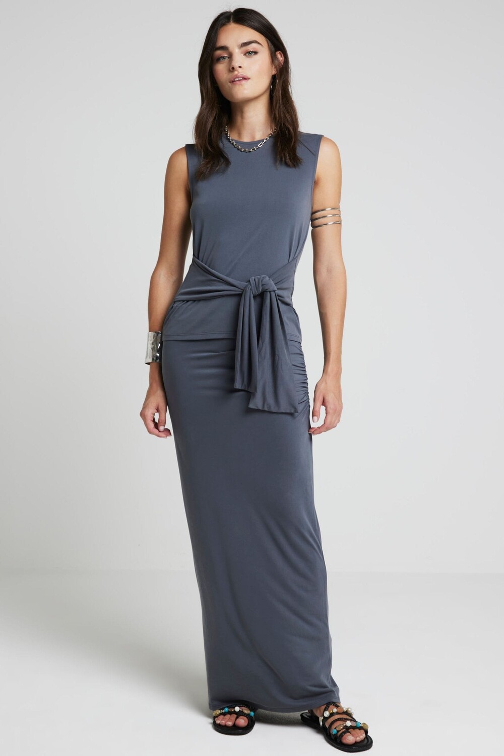 Верх с поясом River Island, серый
Верх с поясом River Island, серый