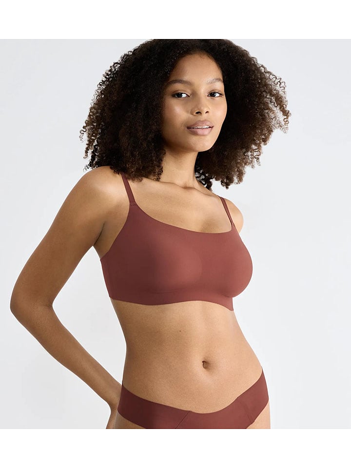 Sloggi Мягкий бюстгальтер "Zero Feel" коричневого цвета
Sloggi Мягкий бюстгальтер "Zero Feel" коричневого цвета