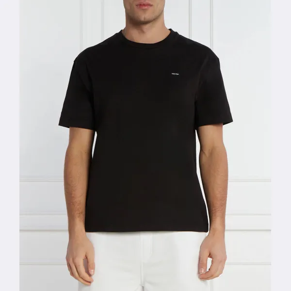 Удобная футболка Calvin Klein, черный
Удобная футболка Calvin Klein, черный