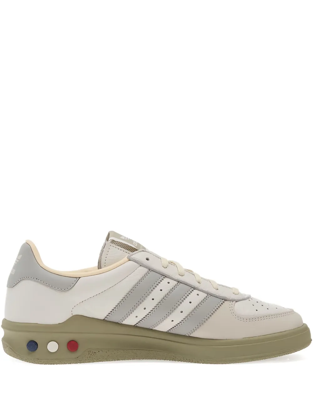 Перфорированные кроссовки Gs II Spzl с тремя полосками Adidas, белый
Перфорированные кроссовки Gs II Spzl с тремя полосками Adidas, белый