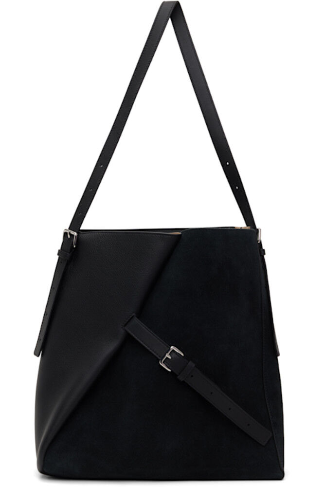 Черная кожаная сумка-тоут с обратной стороны Marni
Черная кожаная сумка-тоут с обратной стороны Marni