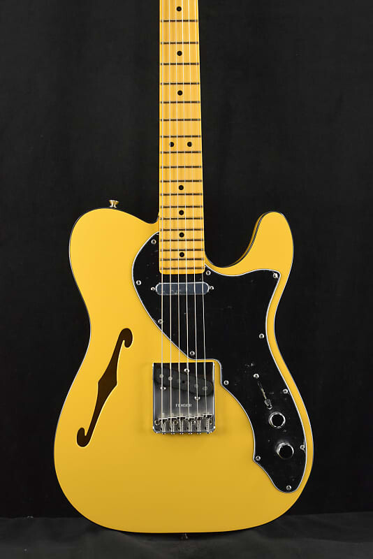 Электрогитара Fender Britt Daniel Tele Thinline Amarillo Gold Maple Fingerboard
Электрогитара Fender Britt Daniel Tele Thinline Amarillo Gold Maple Fingerboard