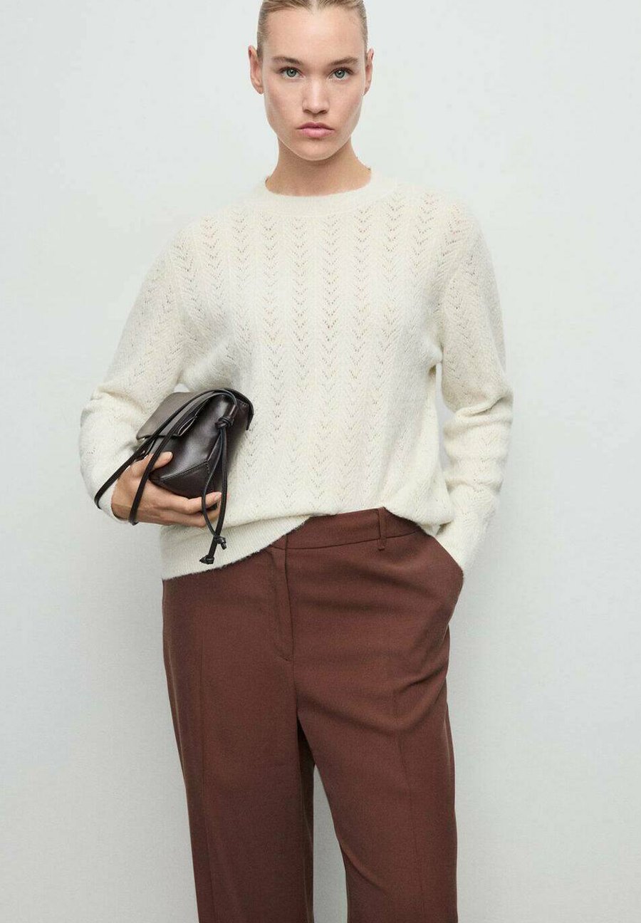 Джемпер Mango PULLOVER, Beige
Джемпер Mango PULLOVER, Beige