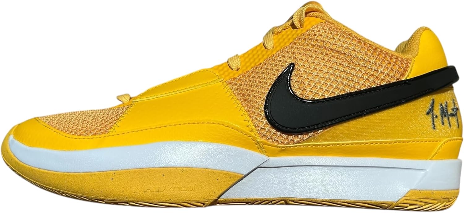 Баскетбольные кроссовки Nike Men's Ja 1, белый/черный
Баскетбольные кроссовки Nike Men's Ja 1, белый/черный
