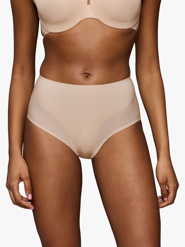 Боди-макияж Illusion Curve Maxi Triumph, Nude Beige
Боди-макияж Illusion Curve Maxi Triumph, Nude Beige