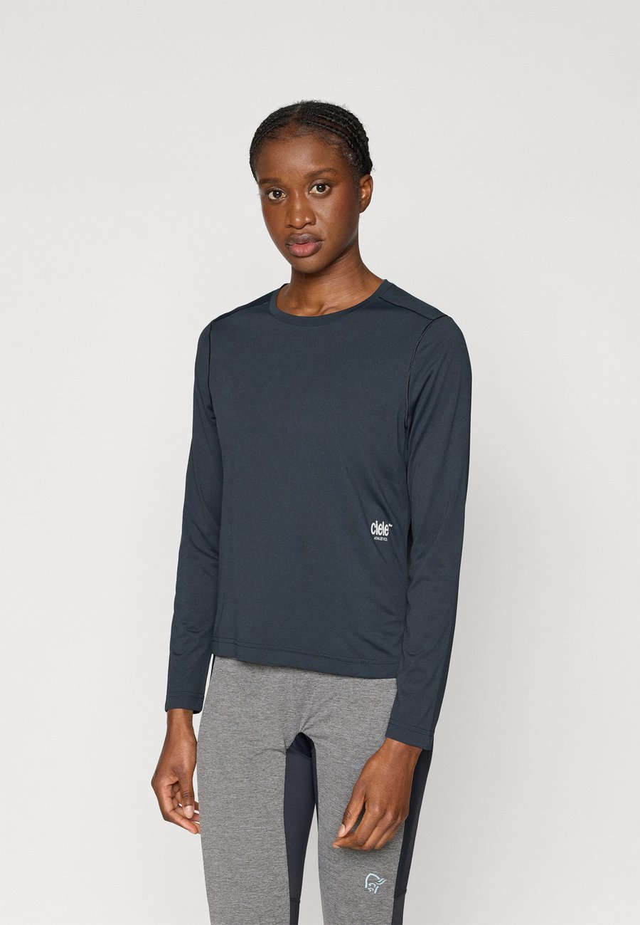 Топ Ciele DLYLONGSLEEVE, Shadowcast/Black
Топ Ciele DLYLONGSLEEVE, Shadowcast/Black