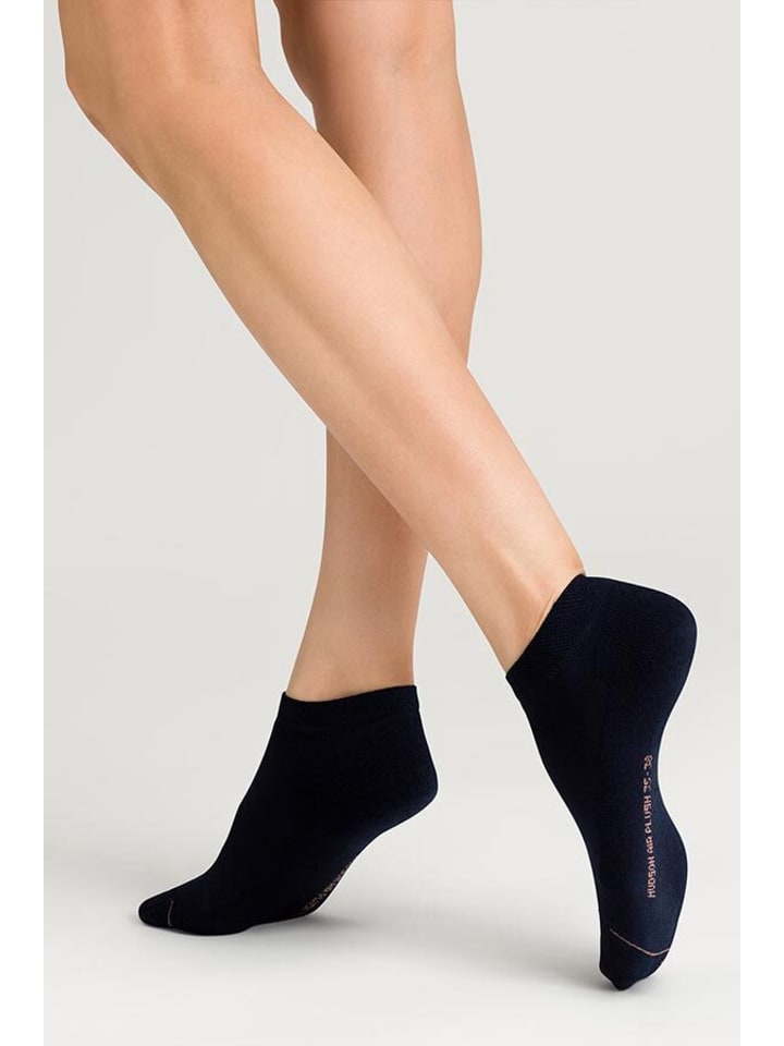 Носки-кроссовки Air Plush с плюшевой подошвой темно-синего цвета Hudson
Носки-кроссовки Air Plush с плюшевой подошвой темно-синего цвета Hudson