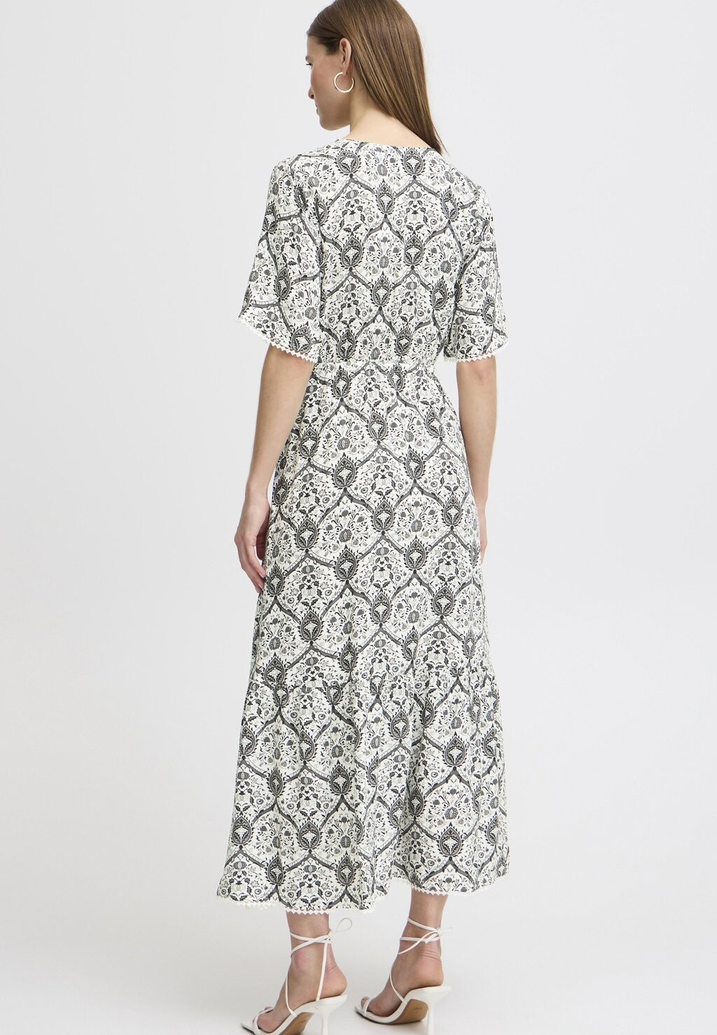 Платье макси HALBA b.young, черный
Платье макси HALBA b.young, черный