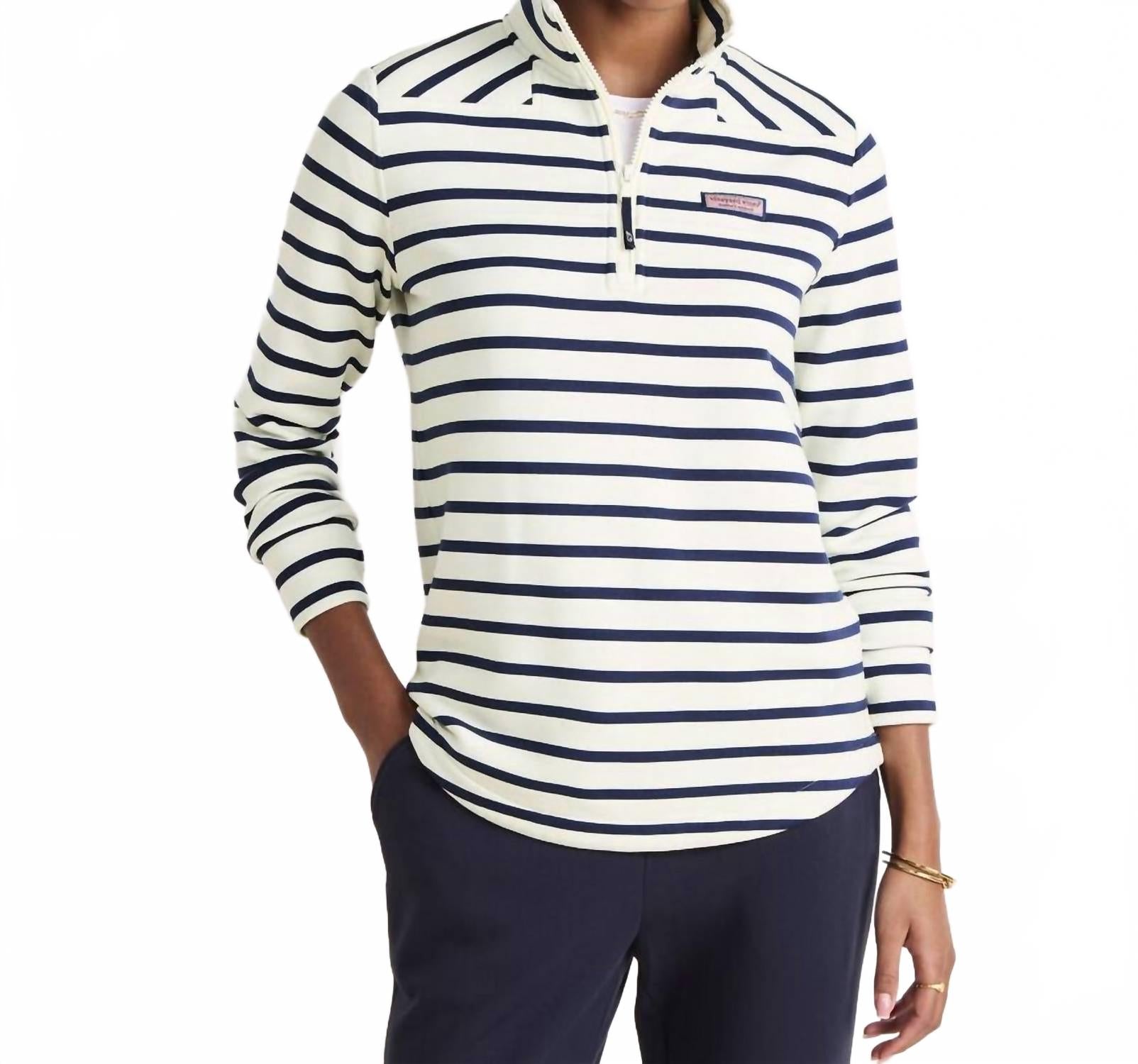 Рубашка Dreamcloth Shep в полоску Millie Vineyard Vines, millie stripe
Рубашка Dreamcloth Shep в полоску Millie Vineyard Vines, millie stripe