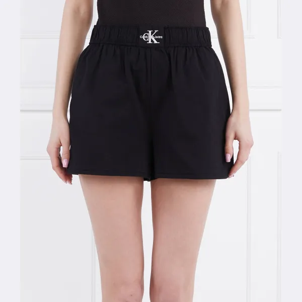 Шорты свободного кроя Calvin Klein, черный
Шорты свободного кроя Calvin Klein, черный