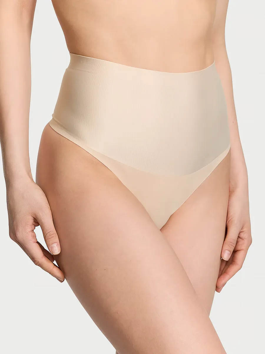 Разглаживающие трусики-стринги с мерцающим эффектом Body By Victoria, цвет Marzipan
Разглаживающие трусики-стринги с мерцающим эффектом Body By Victoria, цвет Marzipan