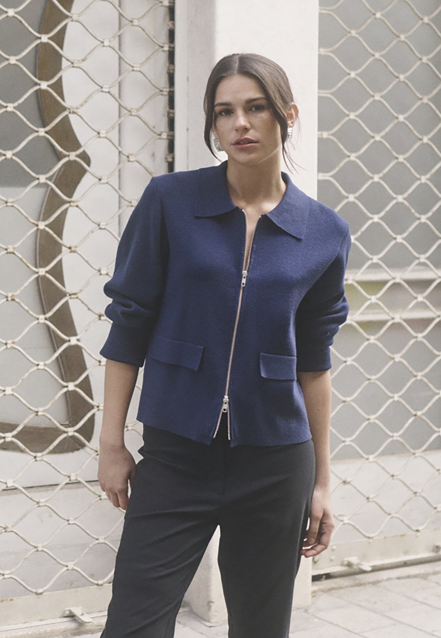 Кардиган Karen by Simonsen Cardigan, Inkwell/Dark Blue
Кардиган Karen by Simonsen Cardigan, Inkwell/Dark Blue