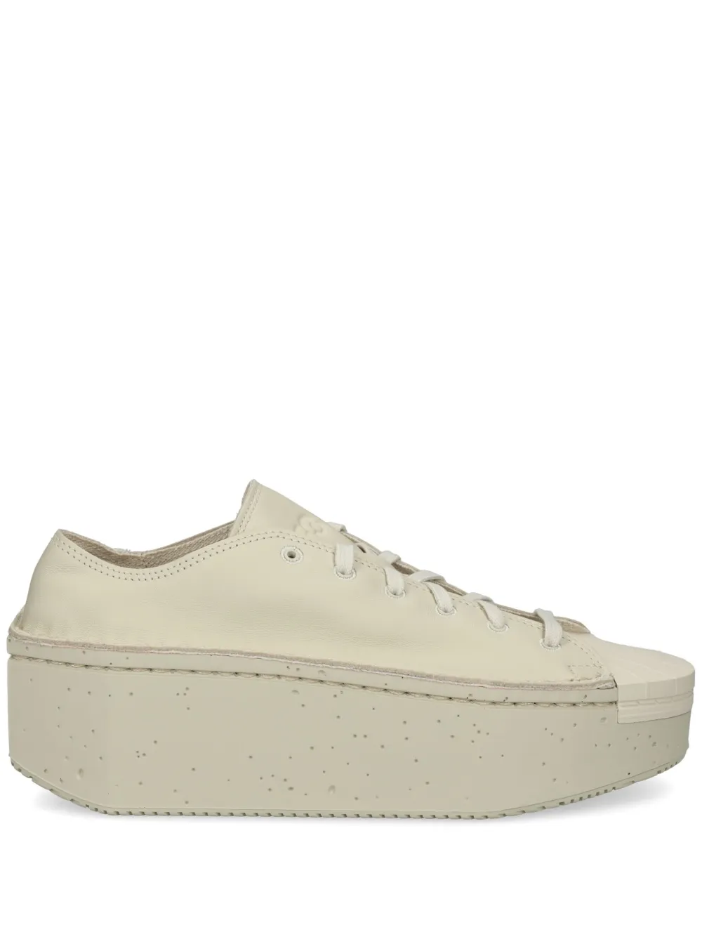 Кроссовки Kyasu 65 из коллаборации с adidas Y-3 Adidas, нейтральный
Кроссовки Kyasu 65 из коллаборации с adidas Y-3 Adidas, нейтральный
