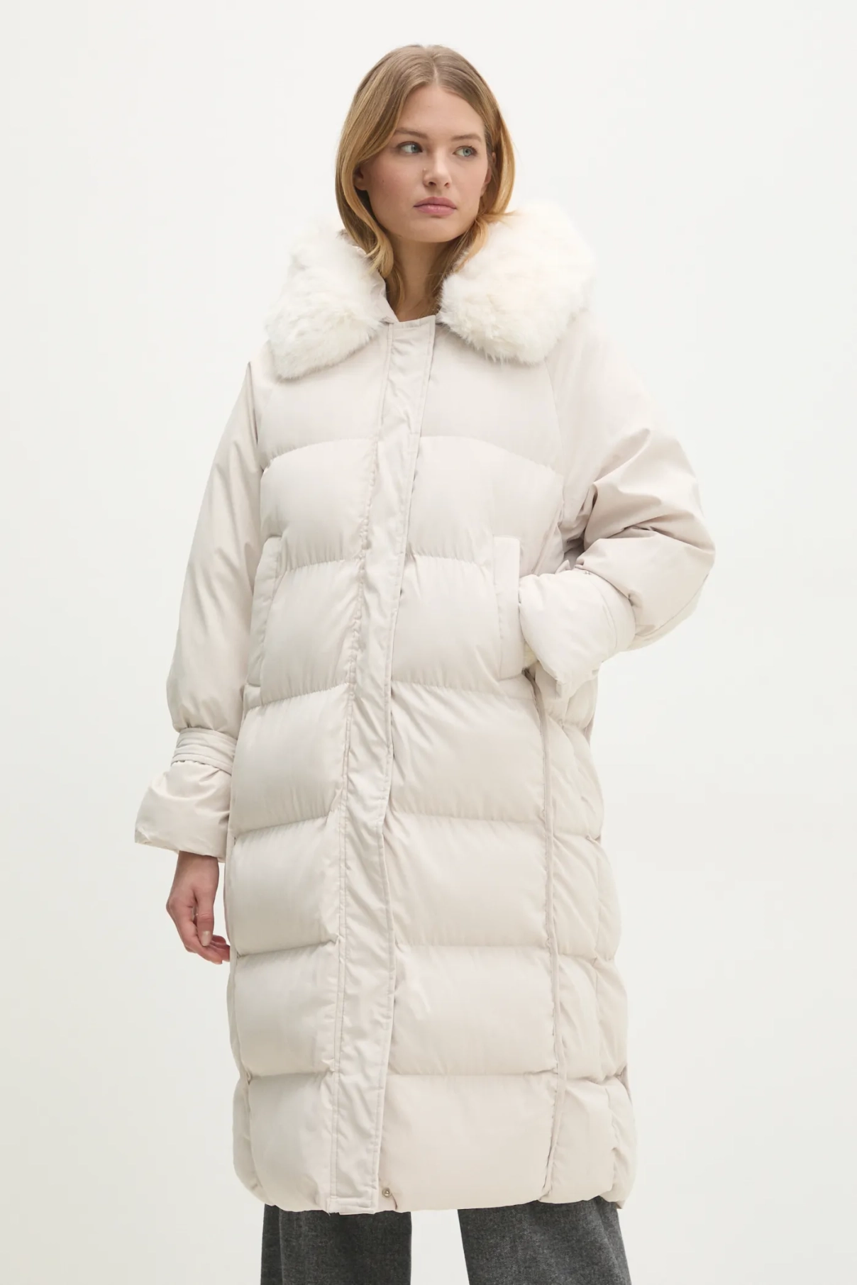 Куртка Answear Lab, бежевый
Куртка Answear Lab, бежевый