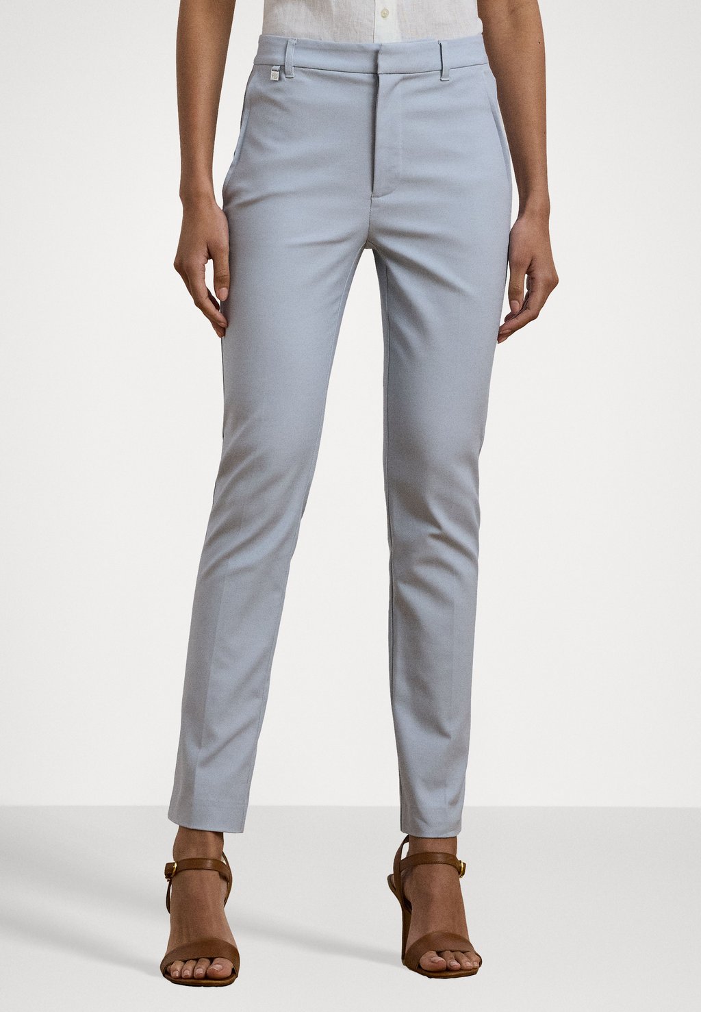 Брюки DOUBLE FACED STRETCH COTTON TROUSER Lauren Ralph Lauren, синий
Брюки DOUBLE FACED STRETCH COTTON TROUSER Lauren Ralph Lauren, синий