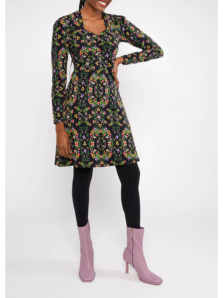 Blutsgeschwister Платье в черном
Blutsgeschwister Платье в черном