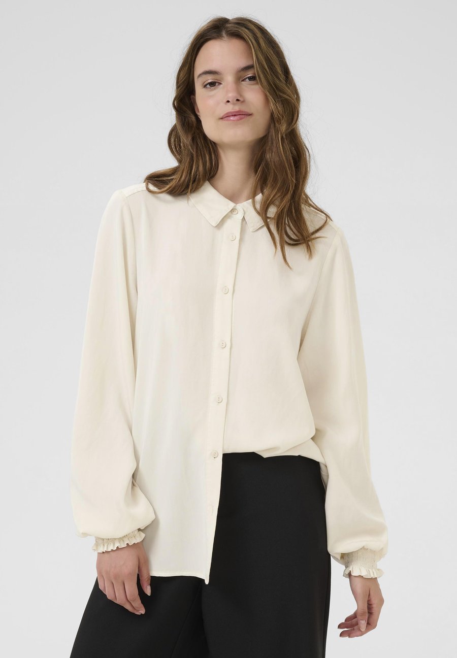 Блуза Culture CUCHYNETTE, Whitecap/Off-White
Блуза Culture CUCHYNETTE, Whitecap/Off-White