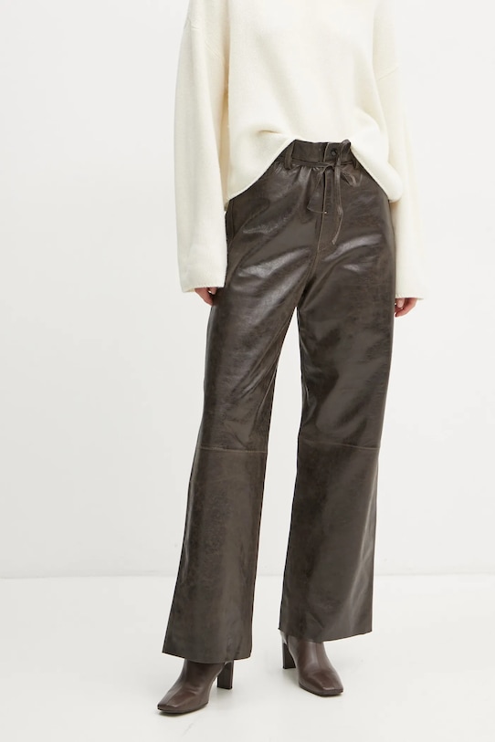 Кожаные брюки Elijah Day Birger Et Mikkelsen, коричневый
Кожаные брюки Elijah Day Birger Et Mikkelsen, коричневый