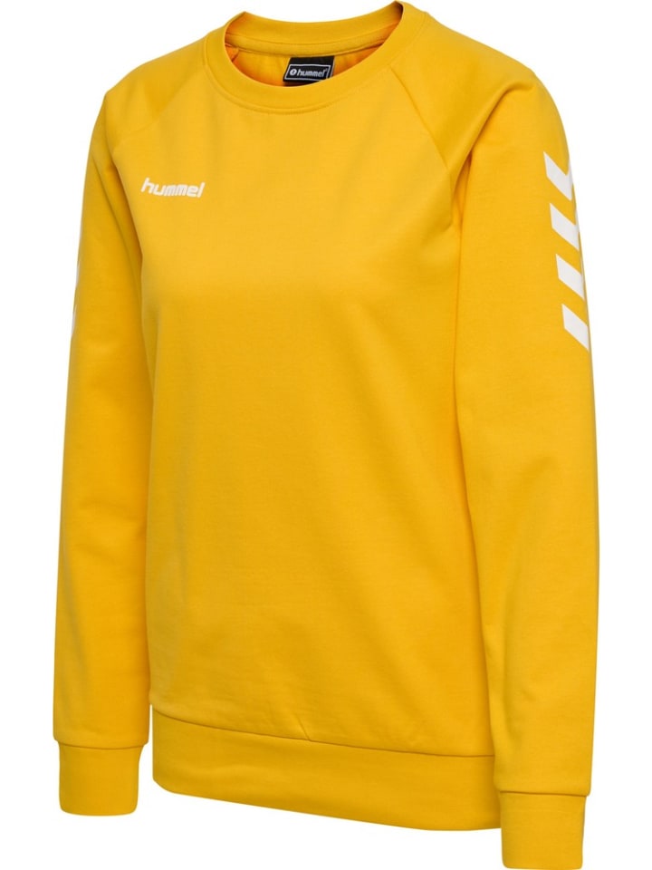 Свитер желтого цвета Hummel
Свитер желтого цвета Hummel
