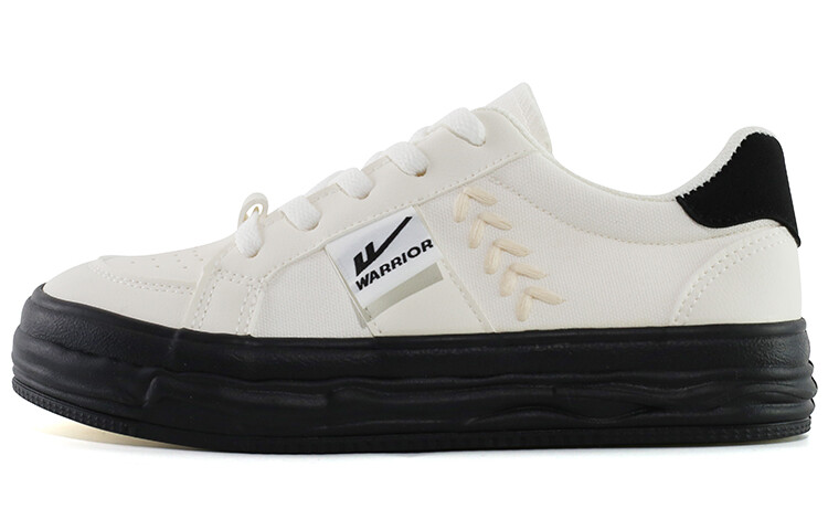 Кеды, скейтборд обувь женская низкая белый/черный Warrior
Кеды, скейтборд обувь женская низкая белый/черный Warrior