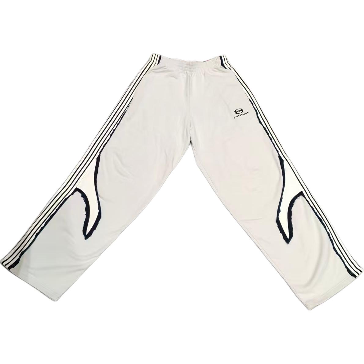 Вязаные спортивные штаны свободного кроя мужские Balenciaga, белый
Вязаные спортивные штаны свободного кроя мужские Balenciaga, белый