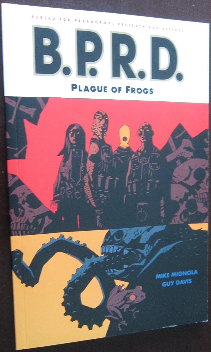 B.P.R.D. Volume 3: Plague of Frogs (Dark Horse)
B.P.R.D. Volume 3: Plague of Frogs (Dark Horse)