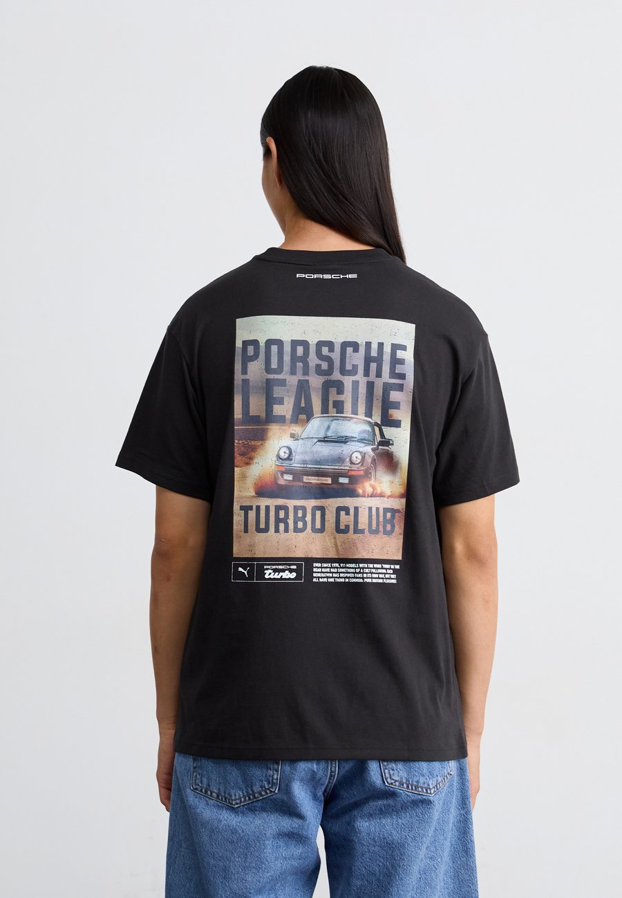 Футболка Puma GRAPHIC TEE, Black
Футболка Puma GRAPHIC TEE, Black