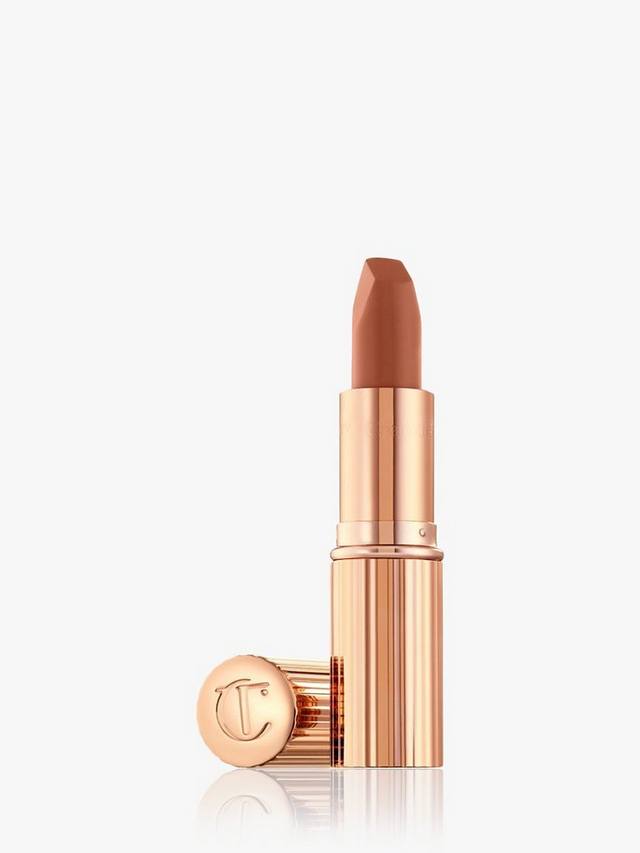 Матовый блеск для губ Revolution Charlotte Tilbury, Catwalking
Матовый блеск для губ Revolution Charlotte Tilbury, Catwalking