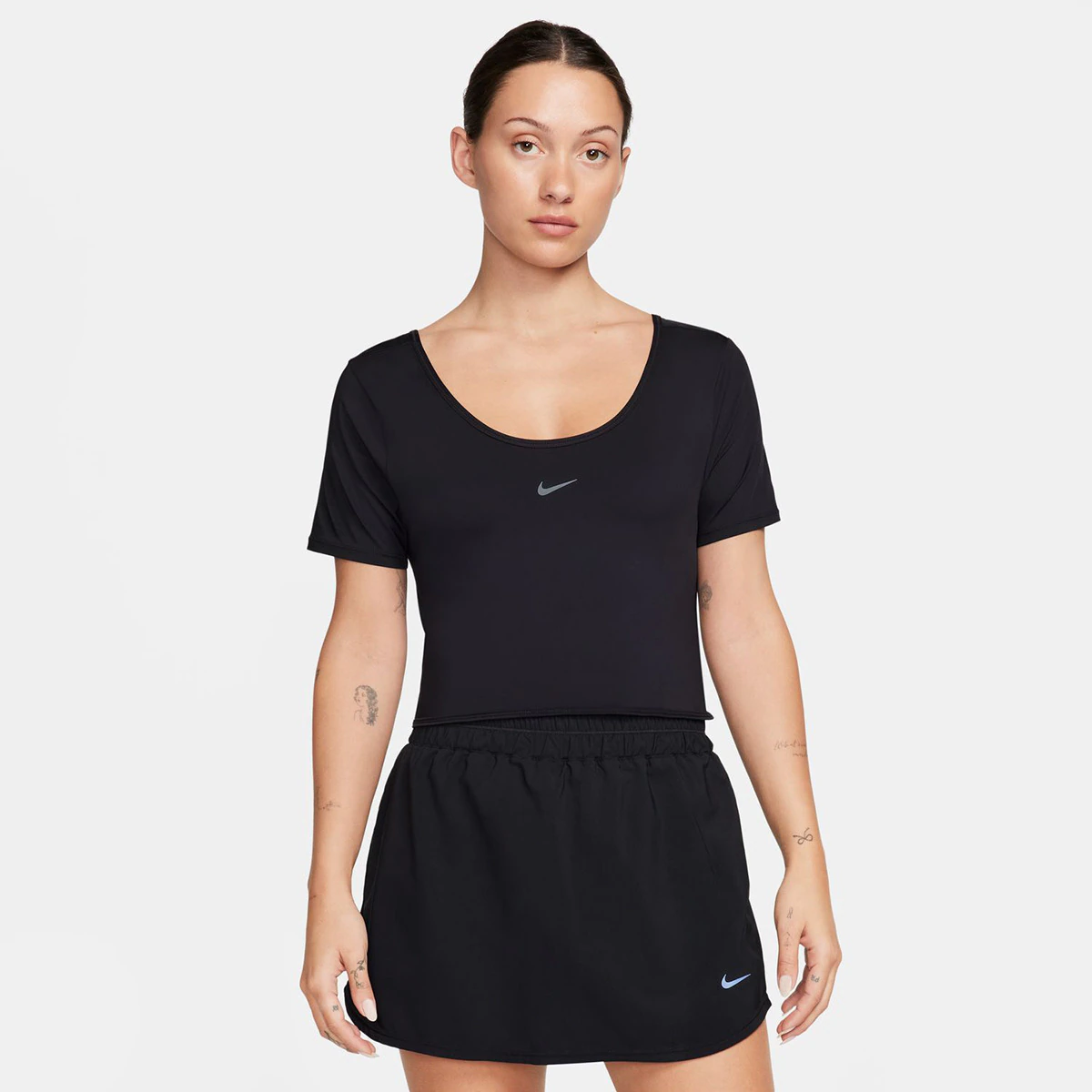 Женская футболка Nike One Classic, черный
Женская футболка Nike One Classic, черный