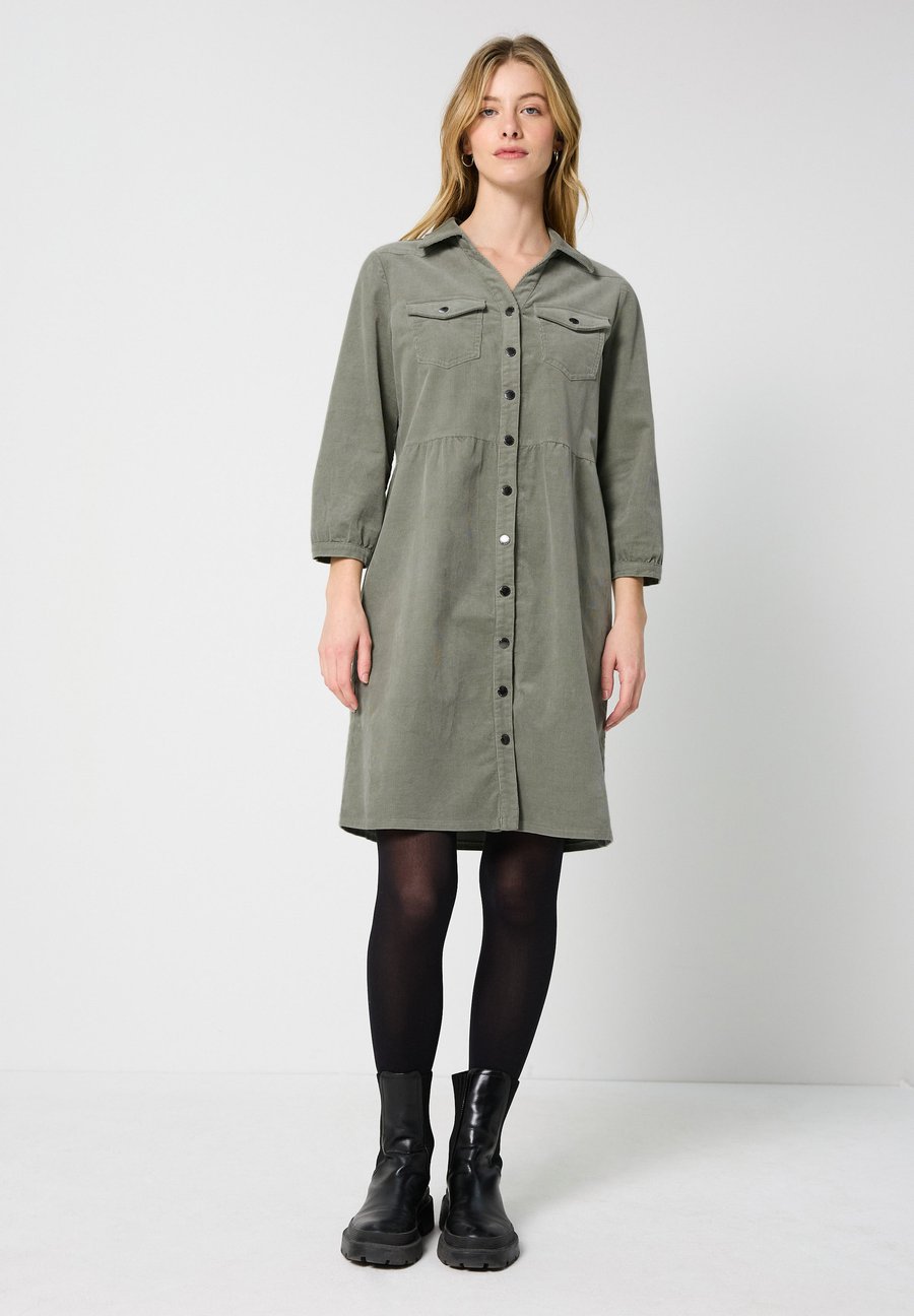 Платье Street One Studio MIT VOLANT, Grün/Green
Платье Street One Studio MIT VOLANT, Grün/Green