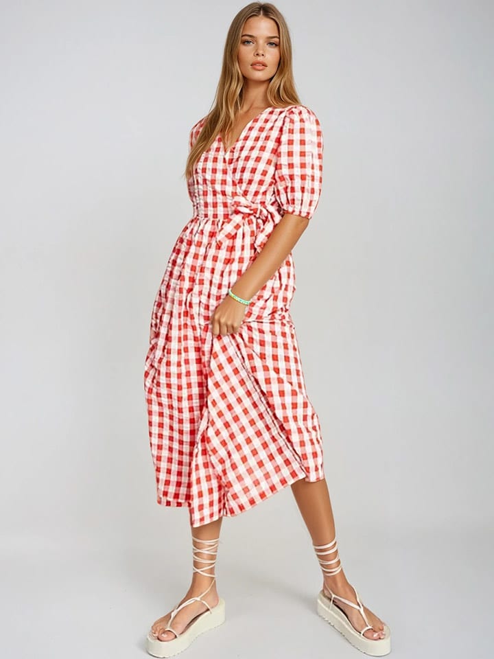 Платье до колена Monki, красно-белый
Платье до колена Monki, красно-белый