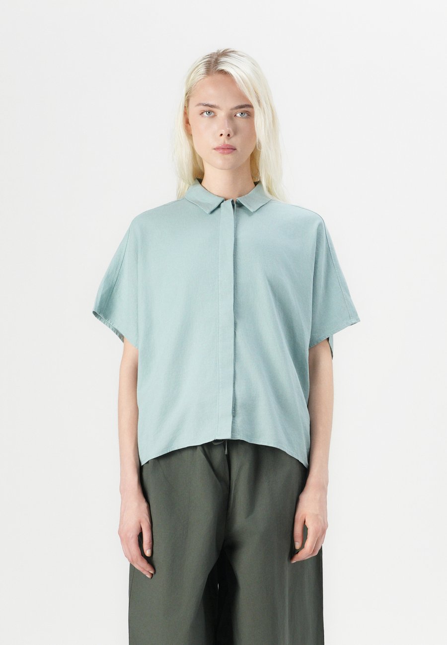 Блуза PARFOIS GLINDA, Blue
Блуза PARFOIS GLINDA, Blue