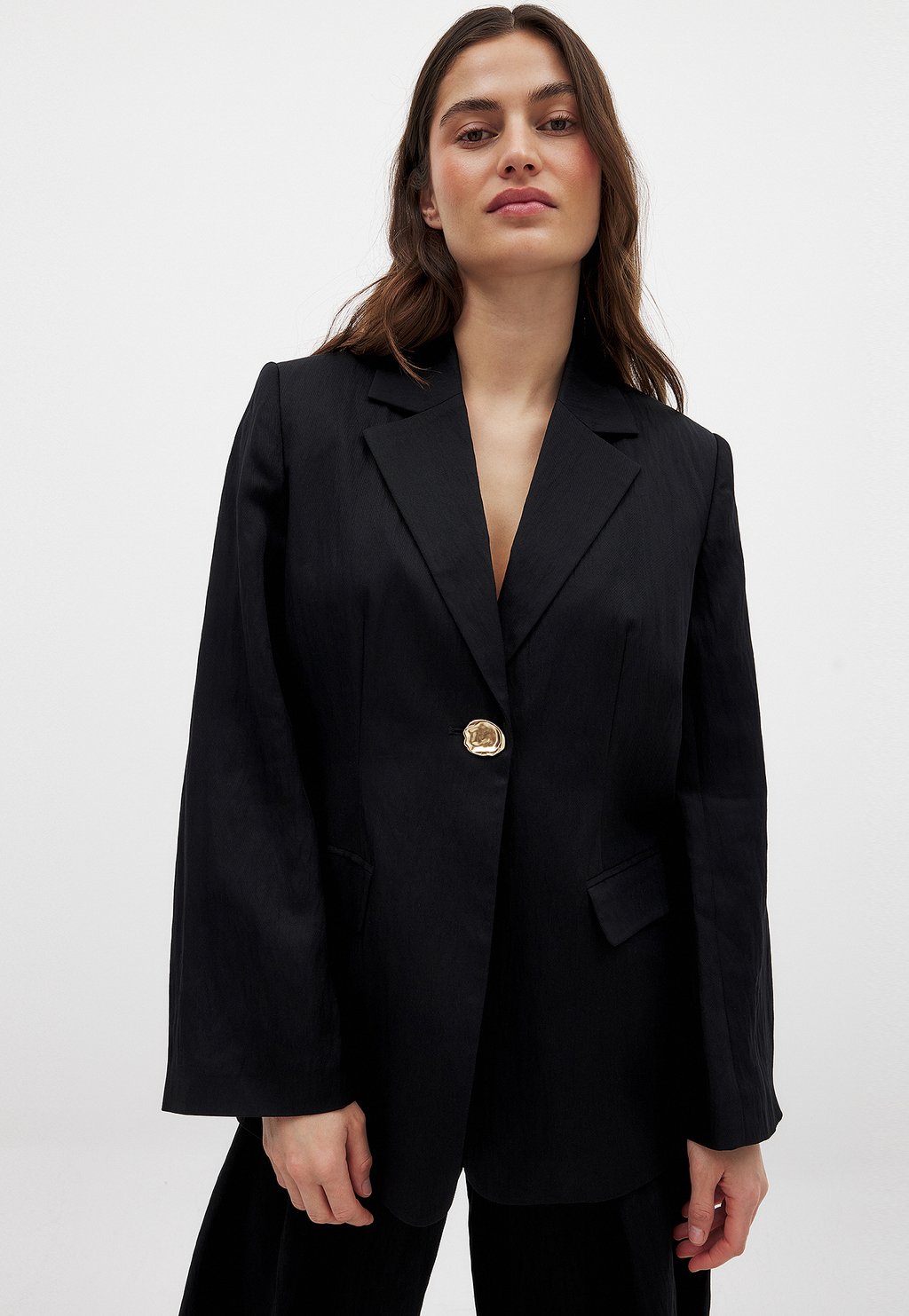 Короткое пальто NA-KD, черный
Короткое пальто NA-KD, черный