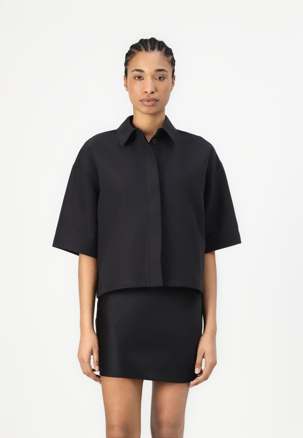 Блузка на пуговицах LULA SHIRT Samsøe Samsøe, черный
Блузка на пуговицах LULA SHIRT Samsøe Samsøe, черный