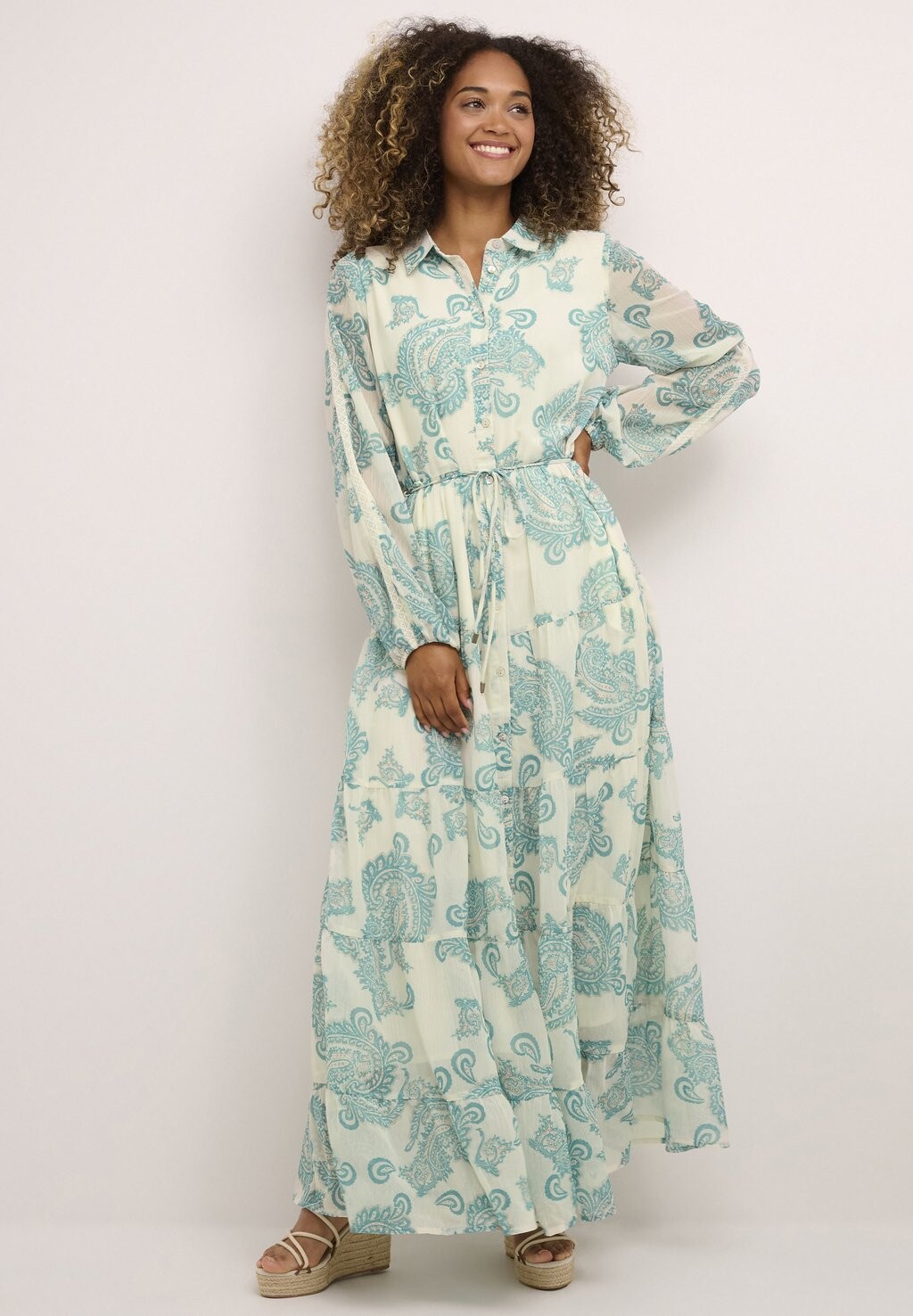 Длинное платье Cream
Длинное платье Cream