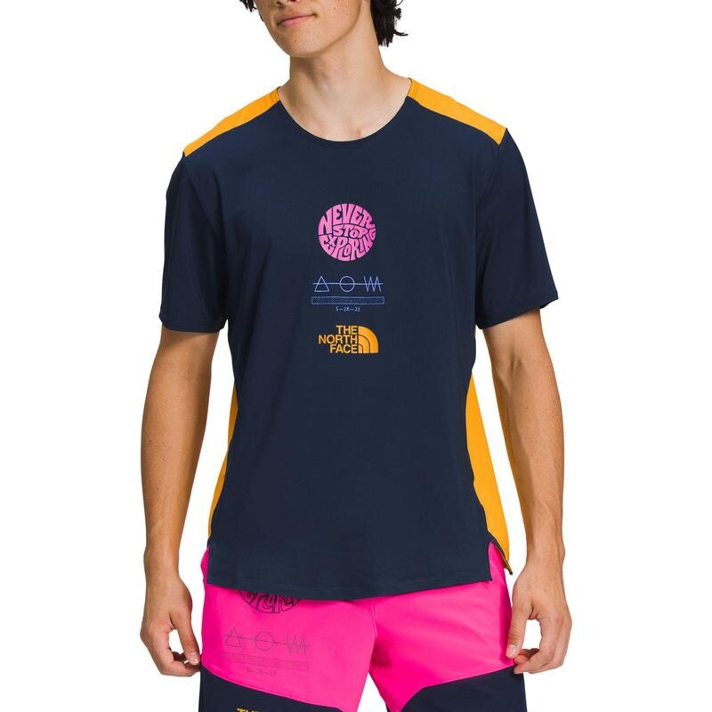 Футболка мужская темно-синяя The North Face, темно-синий
Футболка мужская темно-синяя The North Face, темно-синий